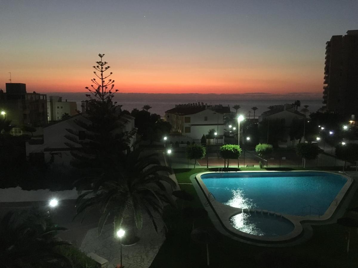 Apartamento Roses El Campello Exteriör bild